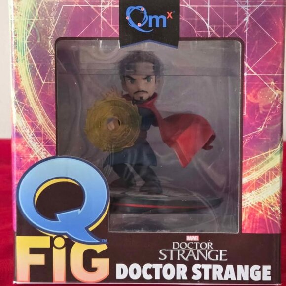 2016 MARVEL, DR. STRANGE ACTION STATUE, MINT IN THE BOX!!! - Picture 1 of 5